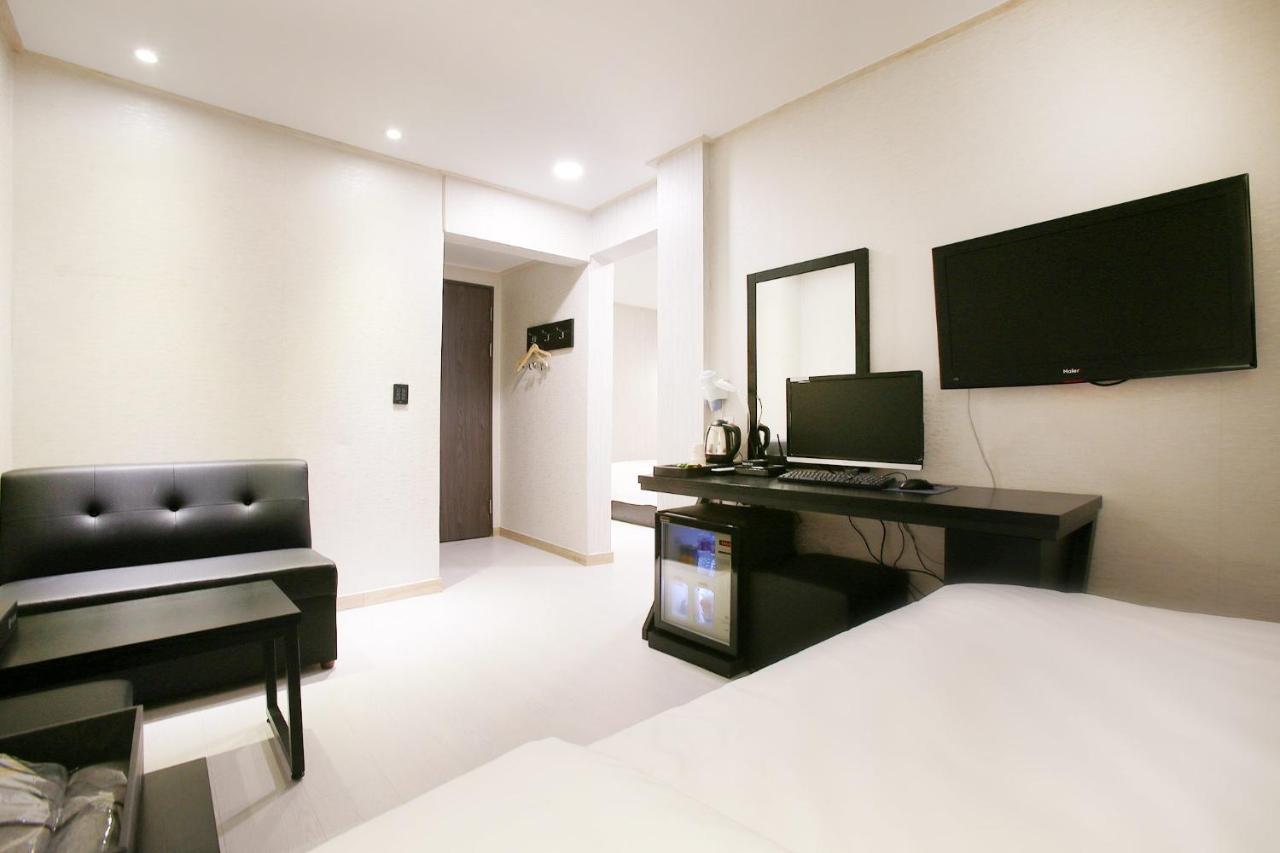 Eton Hotel Chuncheon Exterior foto